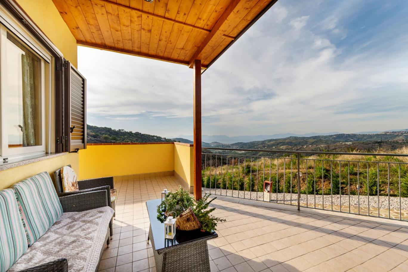 Casa Vacanza Villa Aurora Laureana Cilento Eksteriør bilde